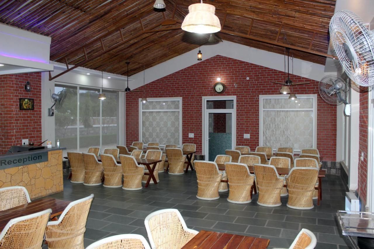 Amrit Van Resort Dźajpur Zewnętrze zdjęcie
